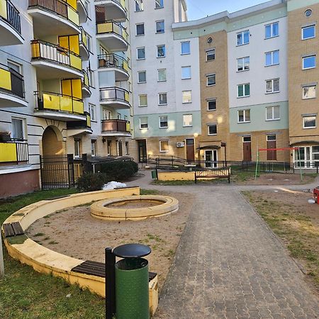 Apartament Blisko Jeziora Elk Bagian luar foto